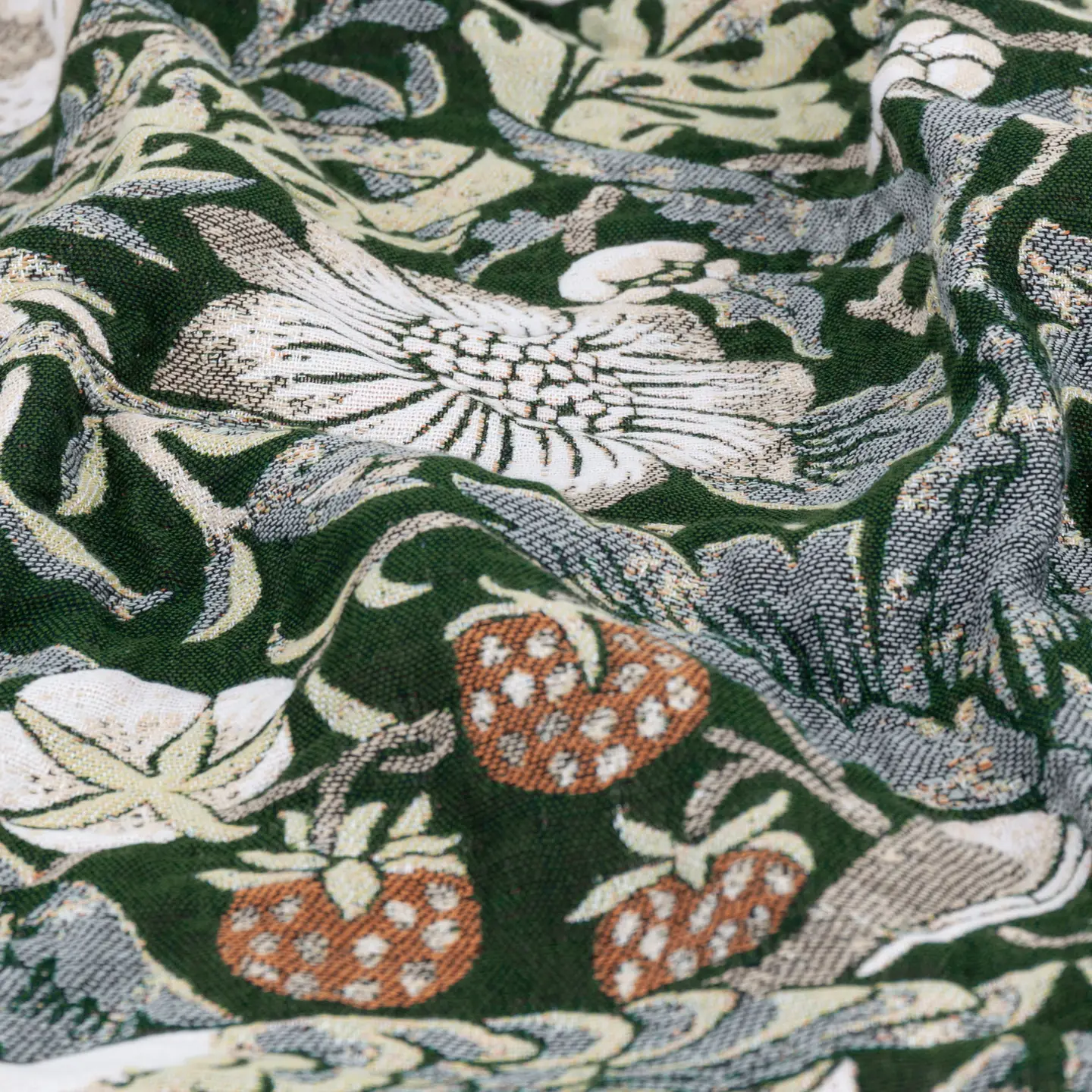 Coperta Jacquard - "Ladro di Fragole" (William Morris), foto 3